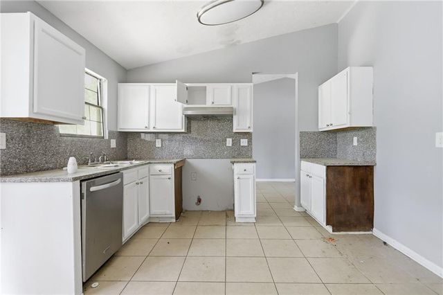 5389 Martins Crossing Road, Stone Mountain, GA 30088