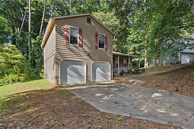 5389 Martins Crossing Road, Stone Mountain, GA 30088