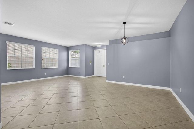 1510 Running Oak Lane, Royal Palm Beach, FL 33411