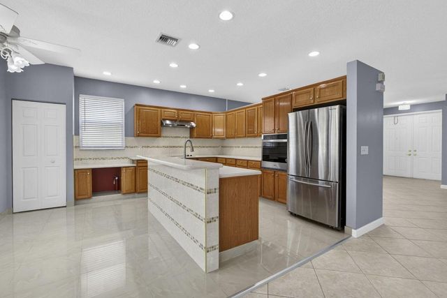 1510 Running Oak Lane, Royal Palm Beach, FL 33411