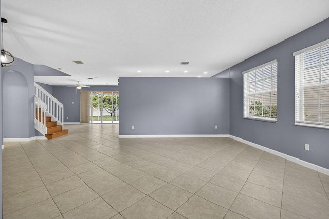 1510 Running Oak Lane, Royal Palm Beach, FL 33411