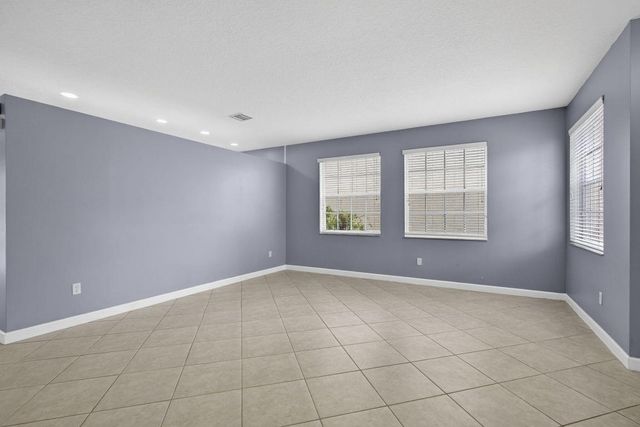 1510 Running Oak Lane, Royal Palm Beach, FL 33411