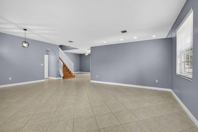 1510 Running Oak Lane, Royal Palm Beach, FL 33411