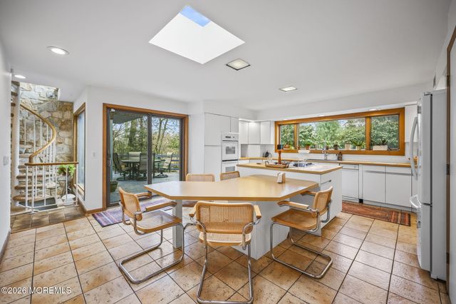 18 Framingham Road, Ocean Twp, NJ 07712