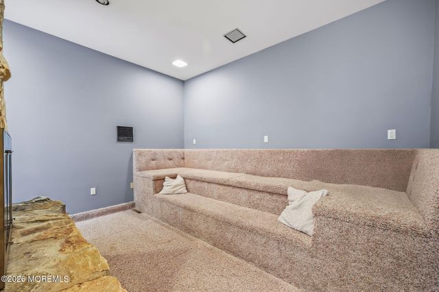 18 Framingham Road, Ocean Twp, NJ 07712