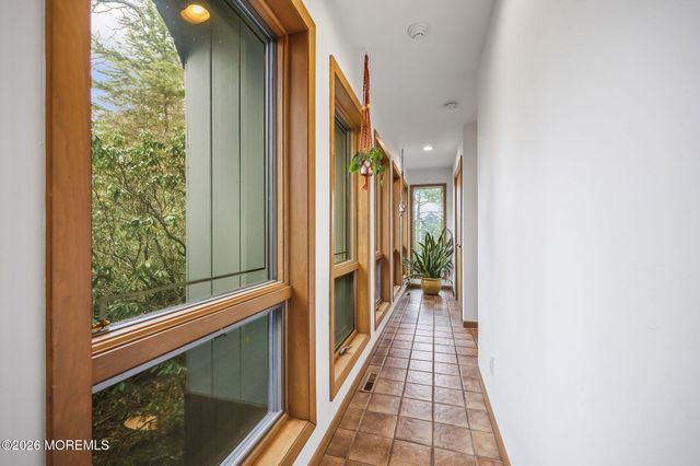 18 Framingham Road, Ocean Twp, NJ 07712