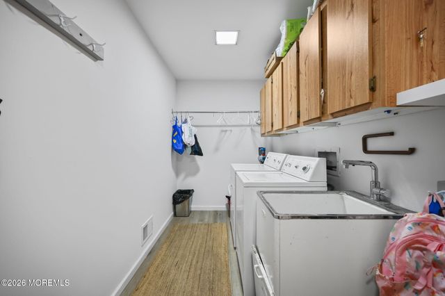 18 Framingham Road, Ocean Twp, NJ 07712