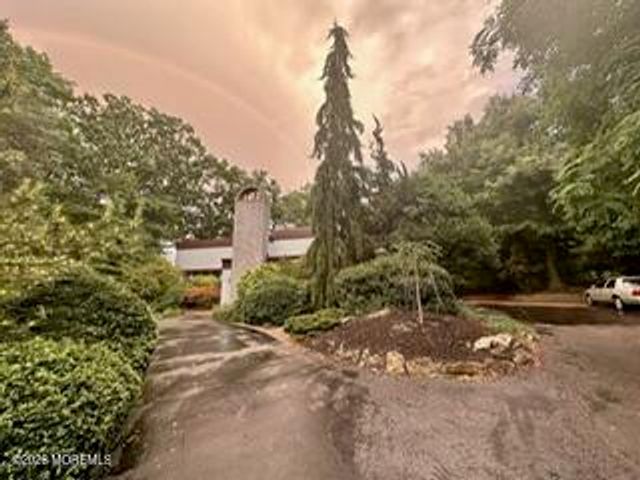 18 Framingham Road, Ocean Twp, NJ 07712