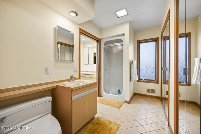 18 Framingham Road, Ocean Twp, NJ 07712