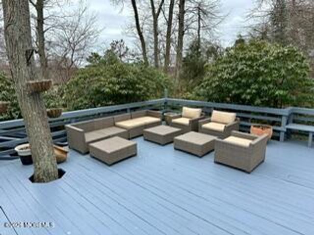 18 Framingham Road, Ocean Twp, NJ 07712