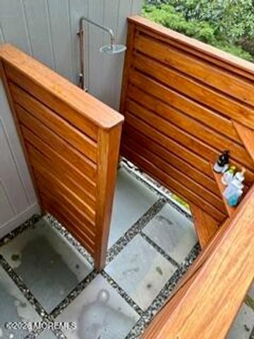 18 Framingham Road, Ocean Twp, NJ 07712