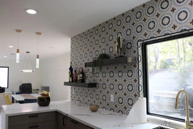 225 S Cahuilla, Palm Springs, CA 92262