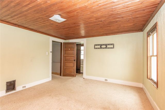 1103 Liberty Ave, Harrison Twp, PA 15065