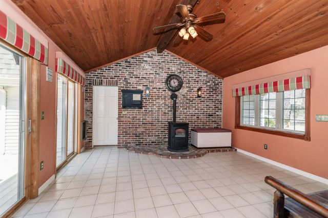 18 Smith Corner Road, Plaistow, NH 03865