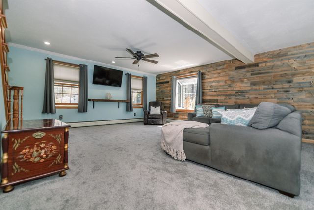 18 Smith Corner Road, Plaistow, NH 03865