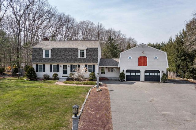 18 Smith Corner Road, Plaistow, NH 03865