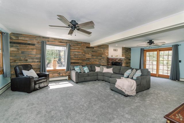 18 Smith Corner Road, Plaistow, NH 03865