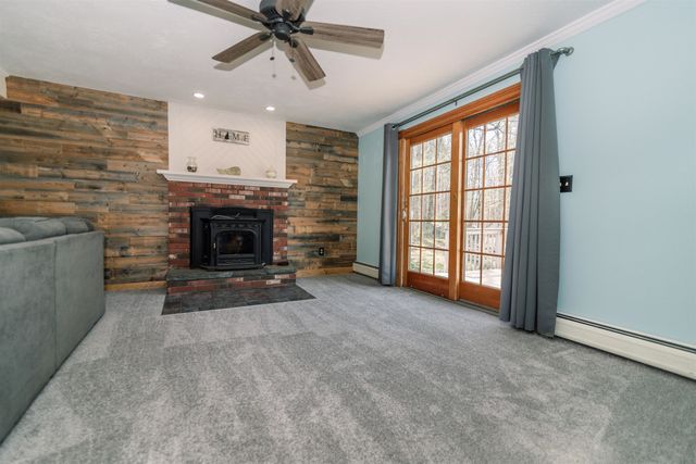 18 Smith Corner Road, Plaistow, NH 03865