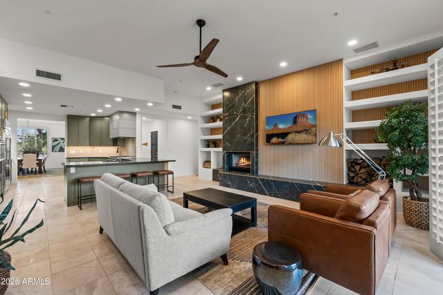 10930 E QUARRY Trail, Scottsdale, AZ 85262