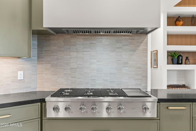 10930 E QUARRY Trail, Scottsdale, AZ 85262