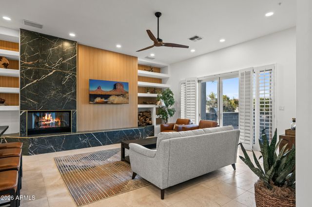 10930 E QUARRY Trail, Scottsdale, AZ 85262