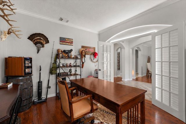 2437 La Rochelle Court, Seabrook, TX 77586