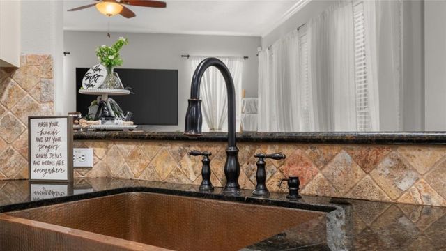2437 La Rochelle Court, Seabrook, TX 77586