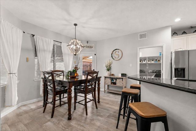 2437 La Rochelle Court, Seabrook, TX 77586