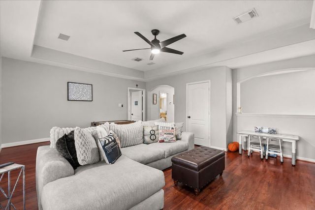 2437 La Rochelle Court, Seabrook, TX 77586