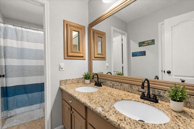 2437 La Rochelle Court, Seabrook, TX 77586