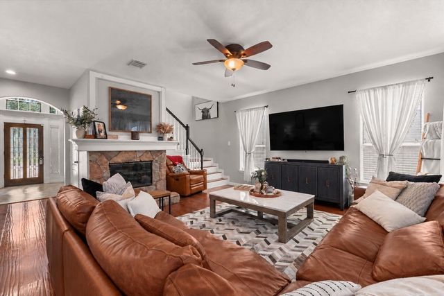 2437 La Rochelle Court, Seabrook, TX 77586