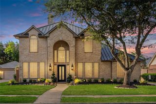 2437 La Rochelle Court, Seabrook, TX 77586