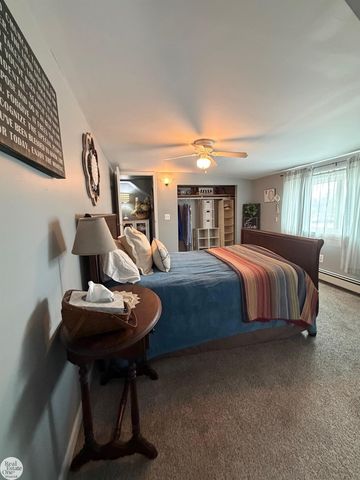 486 N Belle River Avenue, Marine City, MI 48039