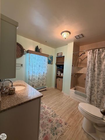 486 N Belle River Avenue, Marine City, MI 48039