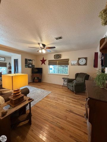 486 N Belle River Avenue, Marine City, MI 48039