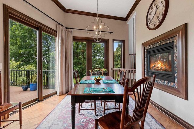 4349 WINDEMER LANE, Hobart, WI 54155