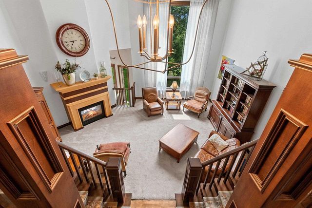 4349 WINDEMER LANE, Hobart, WI 54155