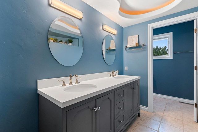 4349 WINDEMER LANE, Hobart, WI 54155