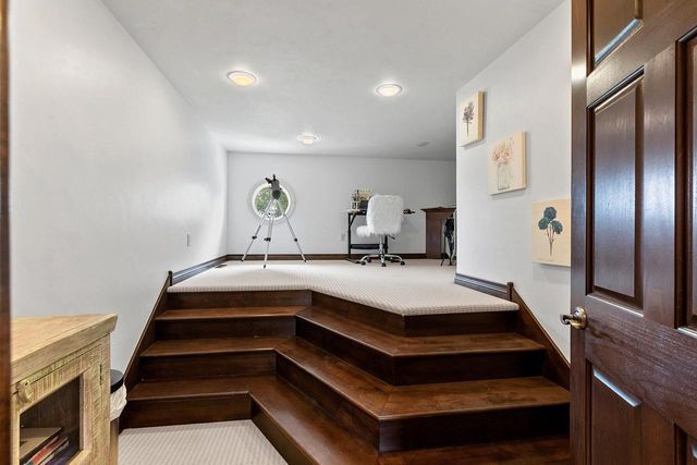 4349 WINDEMER LANE, Hobart, WI 54155