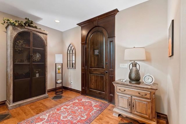 4349 WINDEMER LANE, Hobart, WI 54155