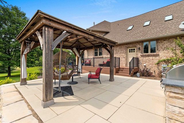 4349 WINDEMER LANE, Hobart, WI 54155