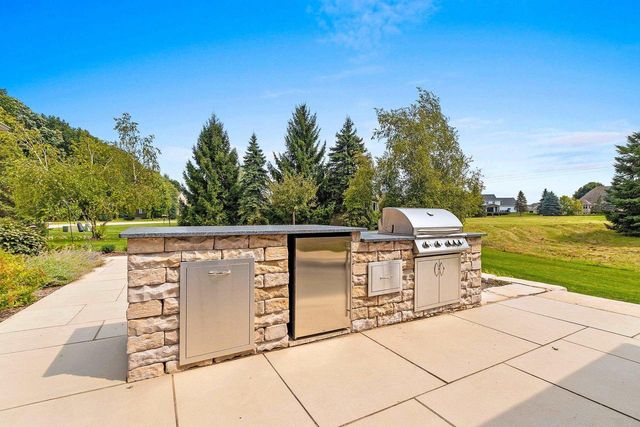 4349 WINDEMER LANE, Hobart, WI 54155