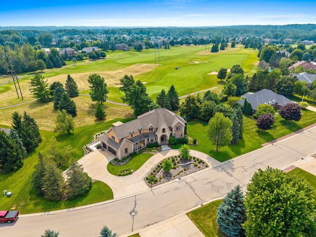 4349 WINDEMER LANE, Hobart, WI 54155