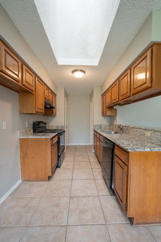 1731 Dynasty Circle, Glenn Heights, TX 75154
