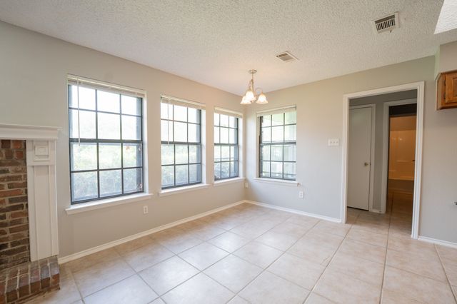 1731 Dynasty Circle, Glenn Heights, TX 75154