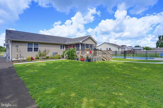1358 TURKEY POINT RD, Felton, DE 19943