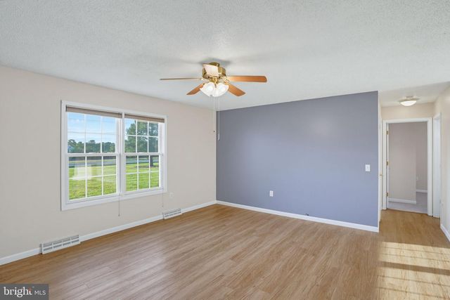 1358 TURKEY POINT RD, Felton, DE 19943