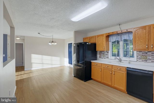 1358 TURKEY POINT RD, Felton, DE 19943