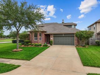 2252 Durazno Court, League City, TX 77573
