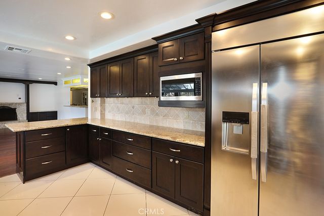 18962 Crimson Circle, Huntington Beach, CA 92646